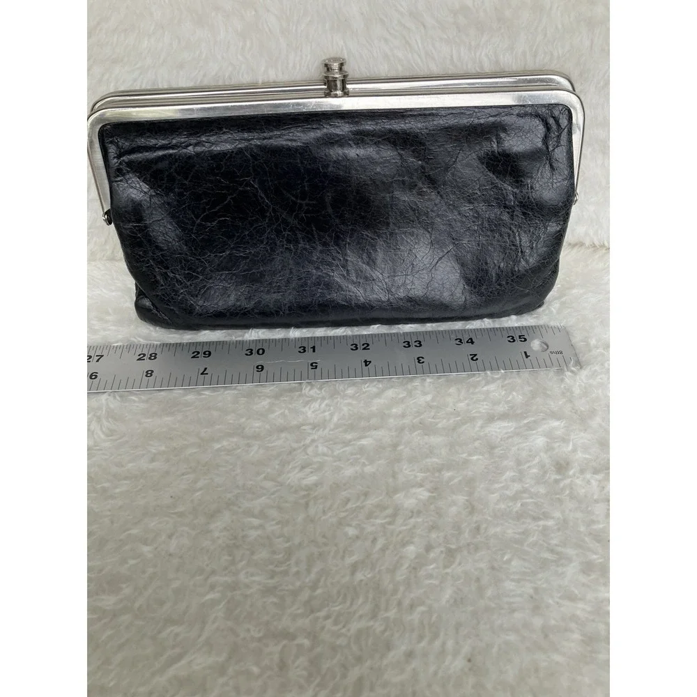 Hobo International Lauren Kiss Lock Clutch Wallet In Black